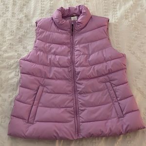Gap light purple puffer vest. Size L. Never worn.
